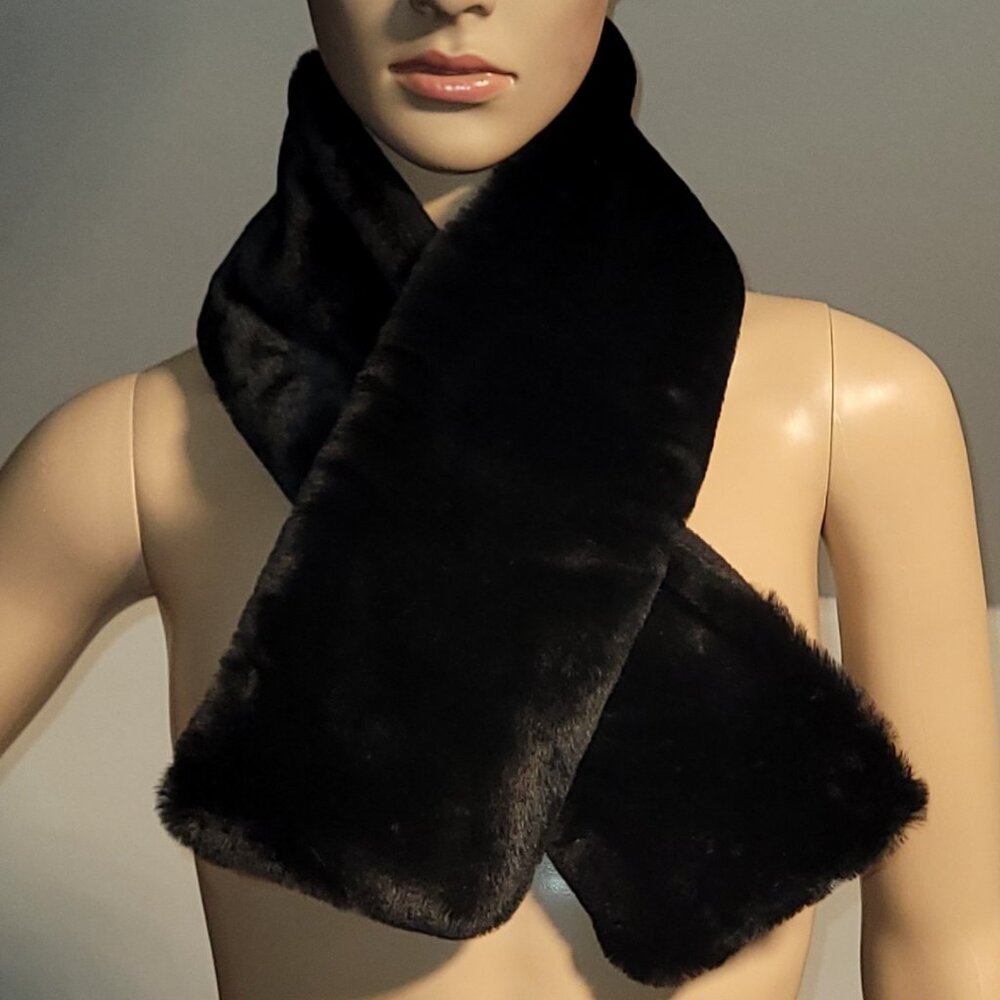 Mantles Knit & Fur Infinity Scarf Black Warm Faux Fur